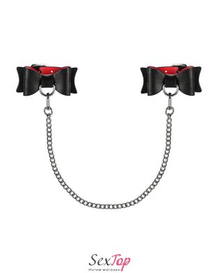 Шкіряні наручники-банти з довгим ланцюгом Obsessive A745 cuffs, чорно-червоні, довгий ланцюг SO7190 фото