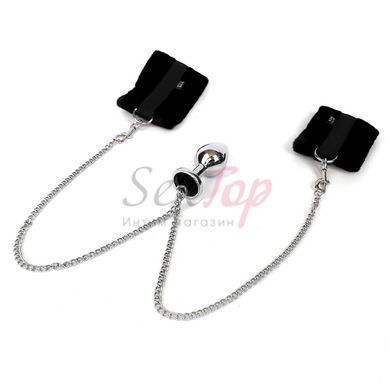 Наручники с металлической анальной пробкой Art of Sex Handcuffs with Metal Anal Plug size M Black &mdash;  фото товара 3
