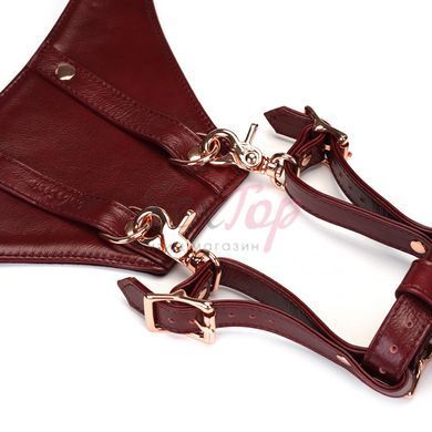 Шкіряні трусики для вібратора Liebe Seele Wine Red Forced Orgasm Strop, повністю регульовані - фото товару 5