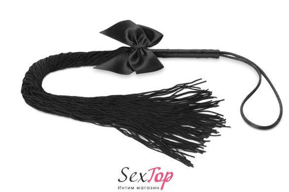 Батіг Bijoux Indiscrets - Lilly - Fringe whip прикрашений шнуром і бантиком, в подарунковій упаковці SO2330 фото