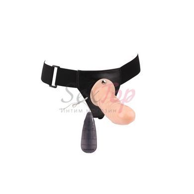 Страпон з вібрацією на трусиках бежевий Chisa Basic Vibrating - фото товару 3