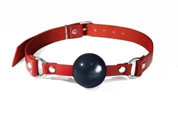 Кляп силіконовий Feral Feelings Silicon Ball Gag Red/Black, червоний ремінець, чорна кулька,  - 1