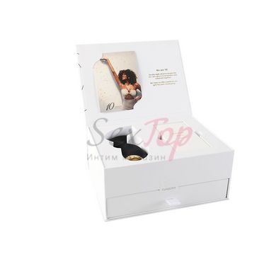 Подарочный набор Svakom Anniversary Box: вакуумный стимулятор, ленты, маска, лубрикант, спрей &mdash;  фото товара 2