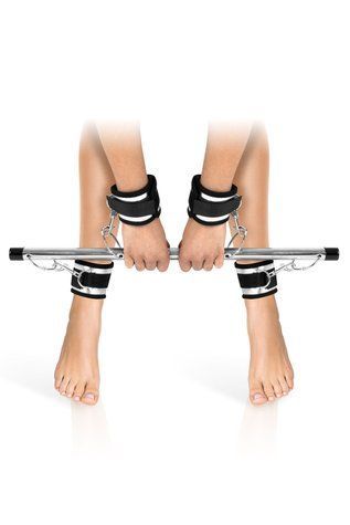 Фиксатор для рук и ног Fetish Tentation Submission bar with 4 cuffs &mdash;  фото товара 1